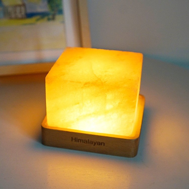 Гималайская хрустальная соляна – обзор и цена Himalayan Salt Lamp